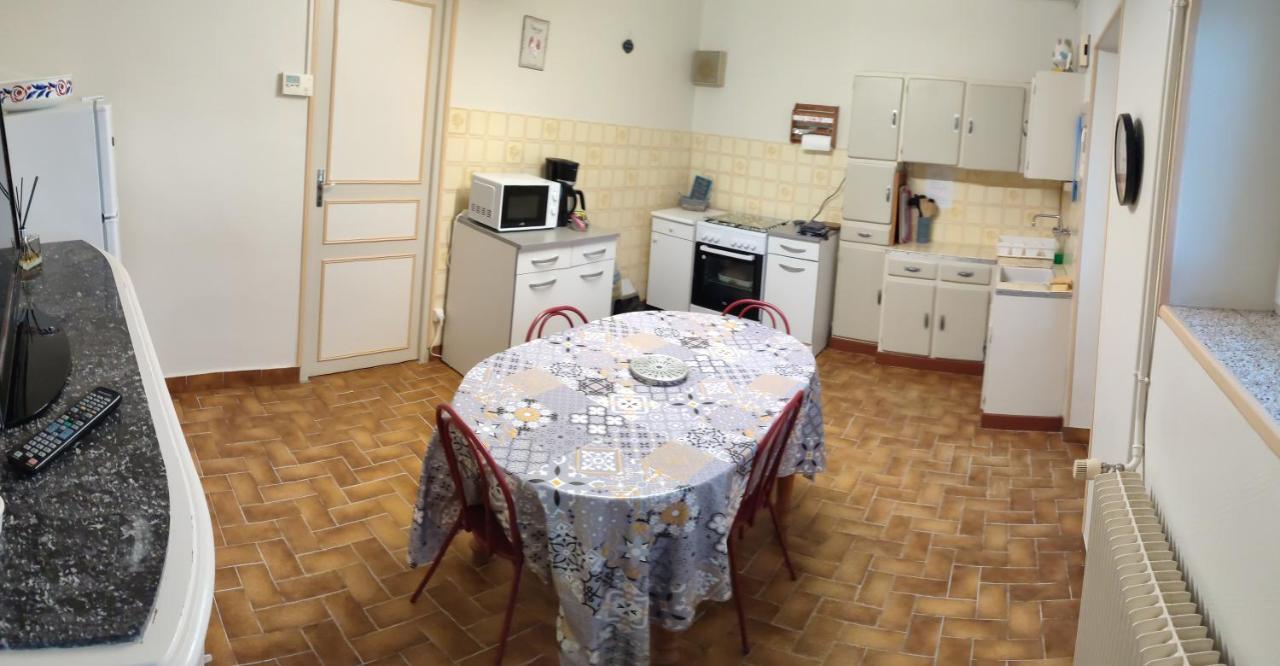 Gite Chez Jeannot Azay-le-Ferron Dış mekan fotoğraf